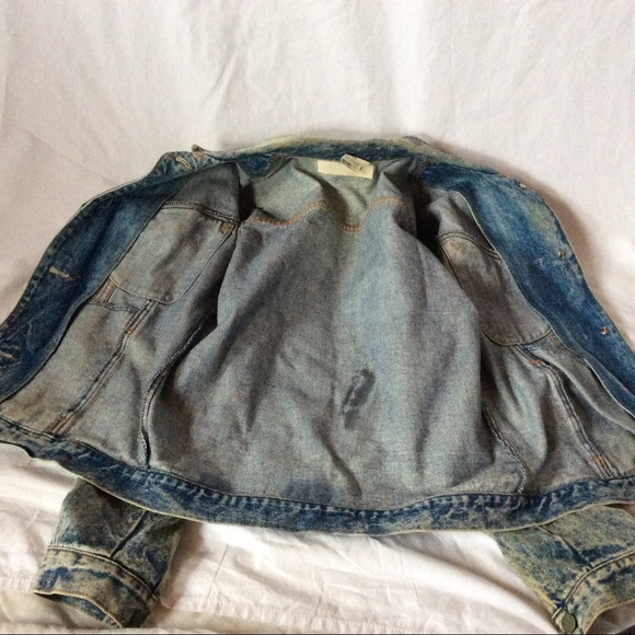 Hand-painted Michael Jackson on 80’s Denim Jacket - Picture 4 of 8